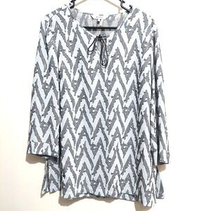 ZOZO Womens Large Split Neck Semi Sheer Tunic Blouse 3/4 Sleeve Chevron Print